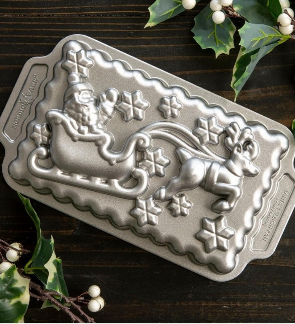 Nordicware Noel Baba´nın Kızağı Kek Kalıbı