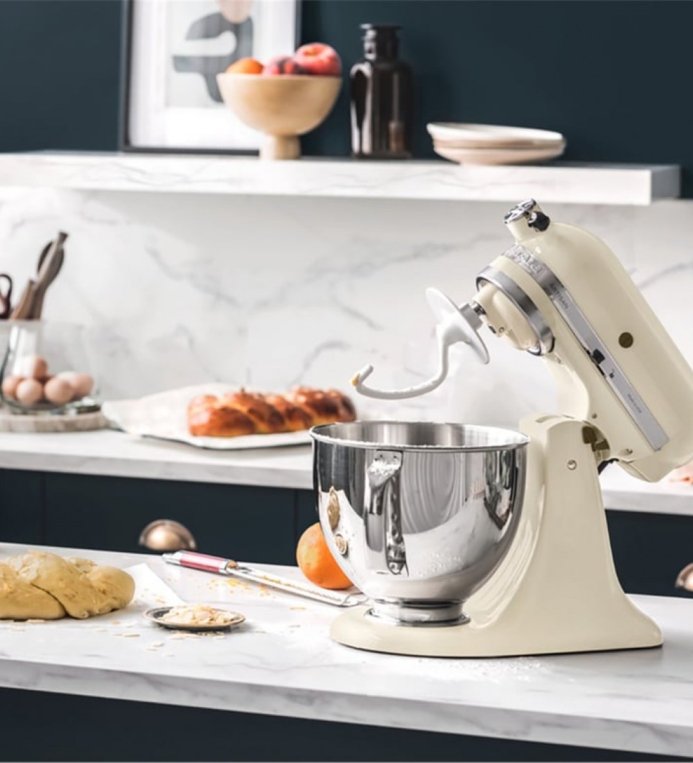 KitchenAid ARTISAN 4.8lt STAND MİKSER 5KSM175PSEAC EAC (KREM)