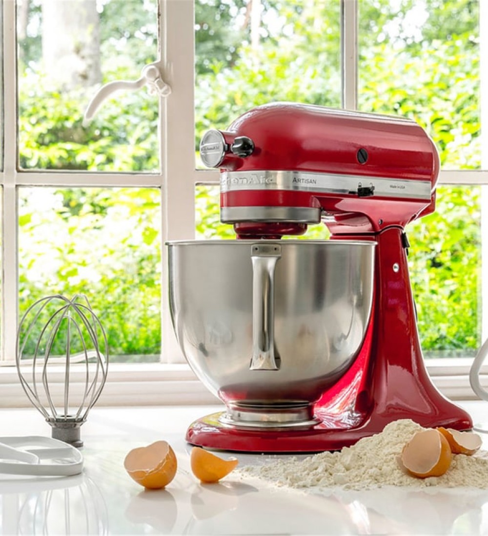 KitchenAid ARTISAN 4.8lt STAND MİKSER 5KSM175PSEER EER (KIRMIZI)
