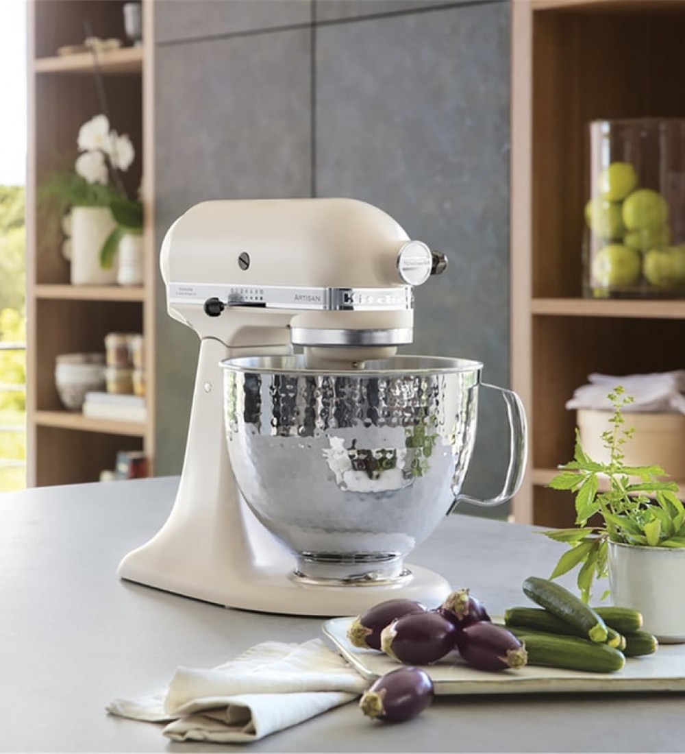 KitchenAid ARTISAN 4.8lt STAND MİKSER 5KSM175PSEFL EFL (MAT KREM)