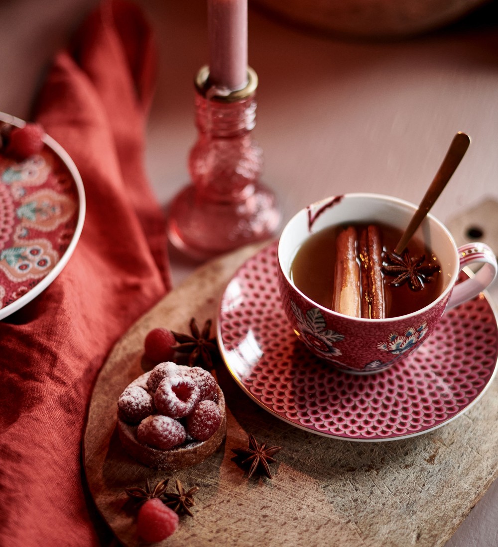 Flower Festival Kırmızı İkili Çay Fincanı Seti 280 ml. 