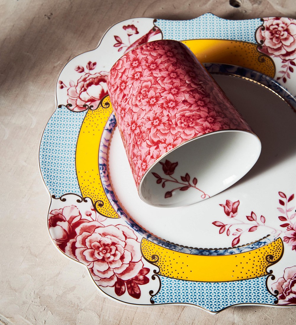 Royal Mavi / Sarı Çiçek Desenli Kahvaltı Tabağı 23,5 cm.